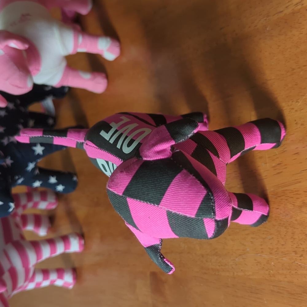 VS PINK Mini Dog